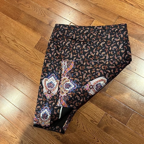 J Crew women’s Multi Paisley The Pencil Skirt Sz  2 - Picture 11 of 12